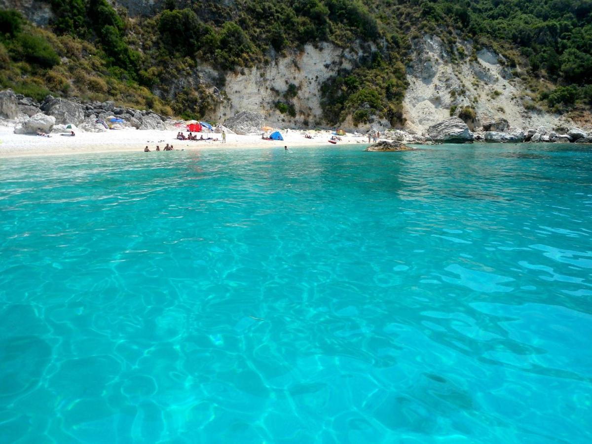 Lily Home_Lefkada ~ Private Country House Kondaraina ภายนอก รูปภาพ