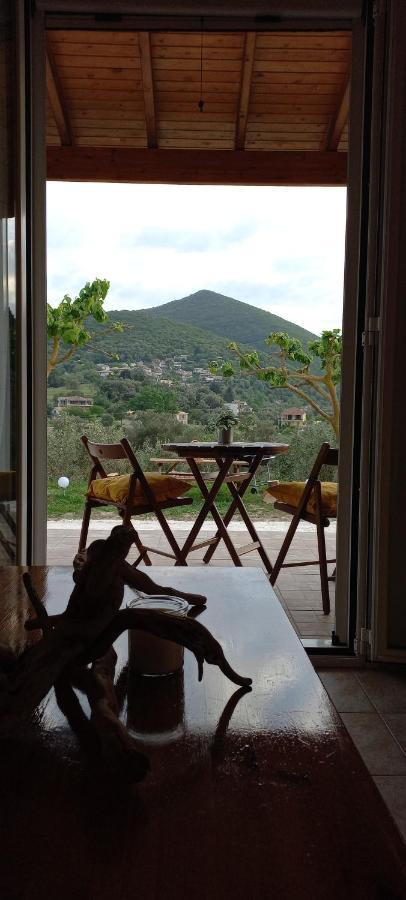 Lily Home_Lefkada ~ Private Country House Kondaraina ภายนอก รูปภาพ